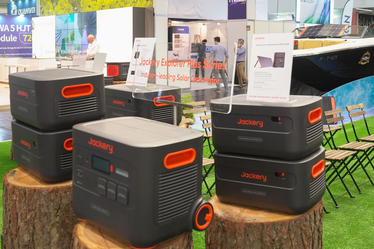 Sustainable Power on the Go | Jackery Explorer 2000 Plus Steals the Show at Intersolar Europe 2023-Chargerlab