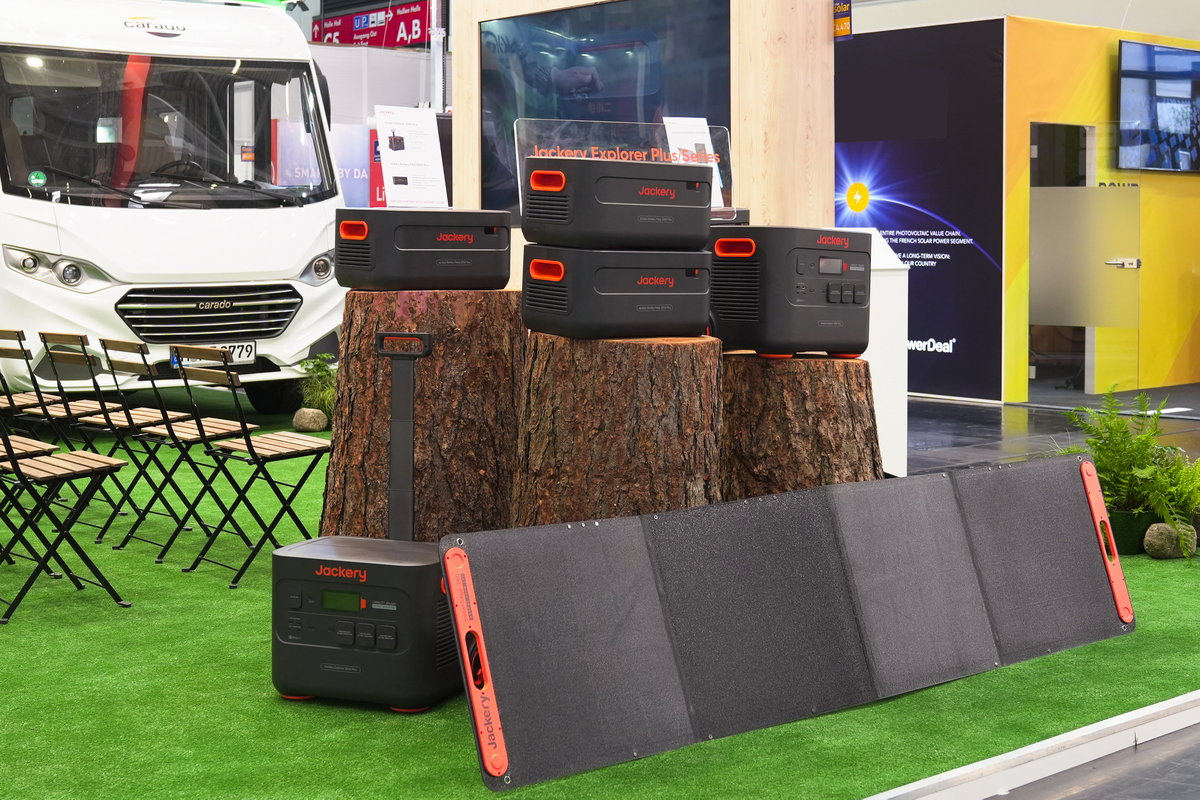 Sustainable Power on the Go | Jackery Explorer 2000 Plus Steals the Show at Intersolar Europe 2023-Chargerlab