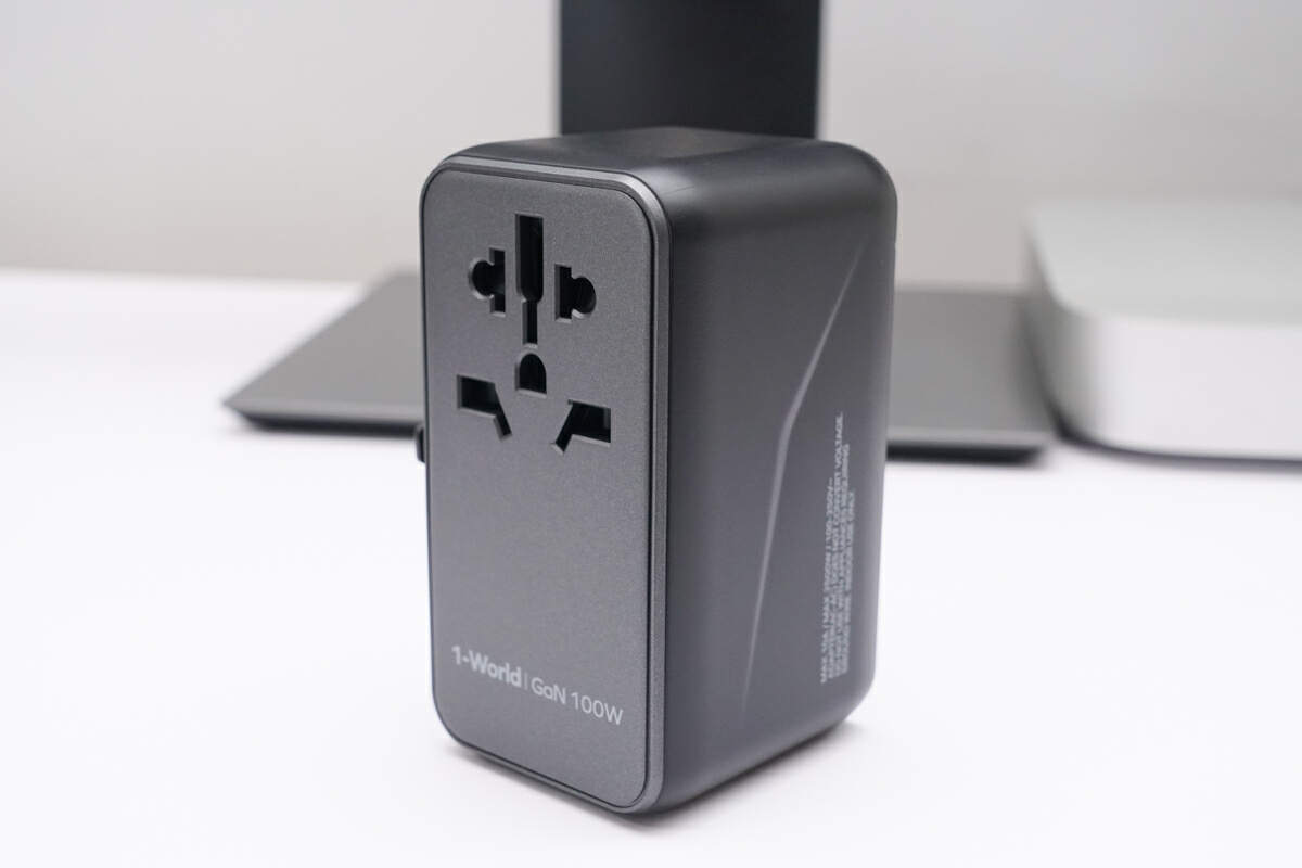 Seamless Charging Worldwide | MOMAX 100W GaN Travel Adapter Experience-Chargerlab