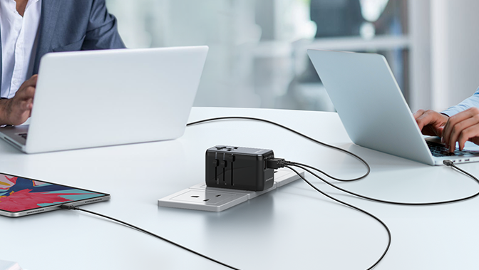 Seamless Charging Worldwide | MOMAX 100W GaN Travel Adapter Experience-Chargerlab