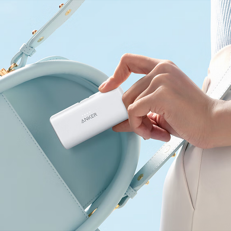 Experience Unmatched Portability with the Anker 621 Power Bank-Chargerlab