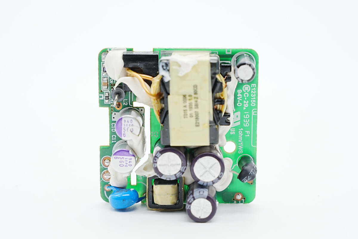 KSA-15E-051300-HX/AU/WHITE  Raspberry Pi - Chargeur, 5 V, 3 A