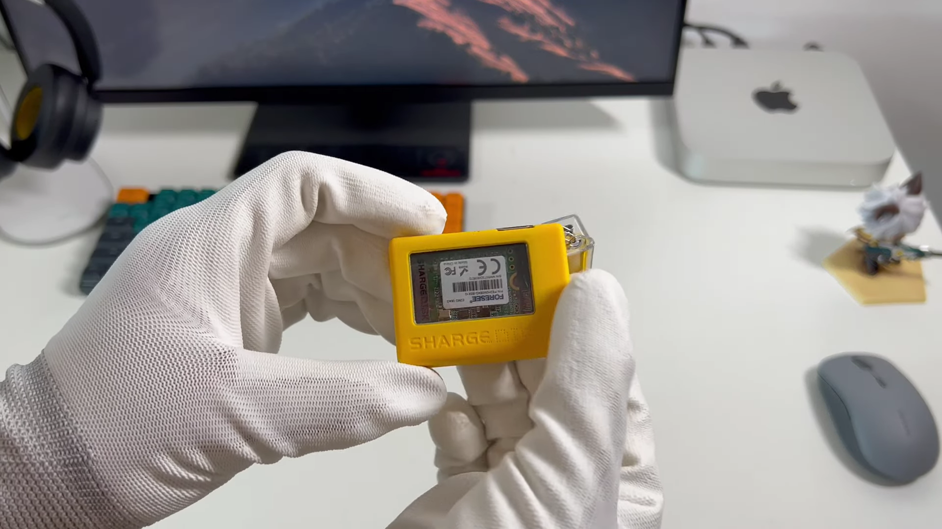 SHARGE Portable SSD Enclosure With Active Cooling Fan-Chargerlab