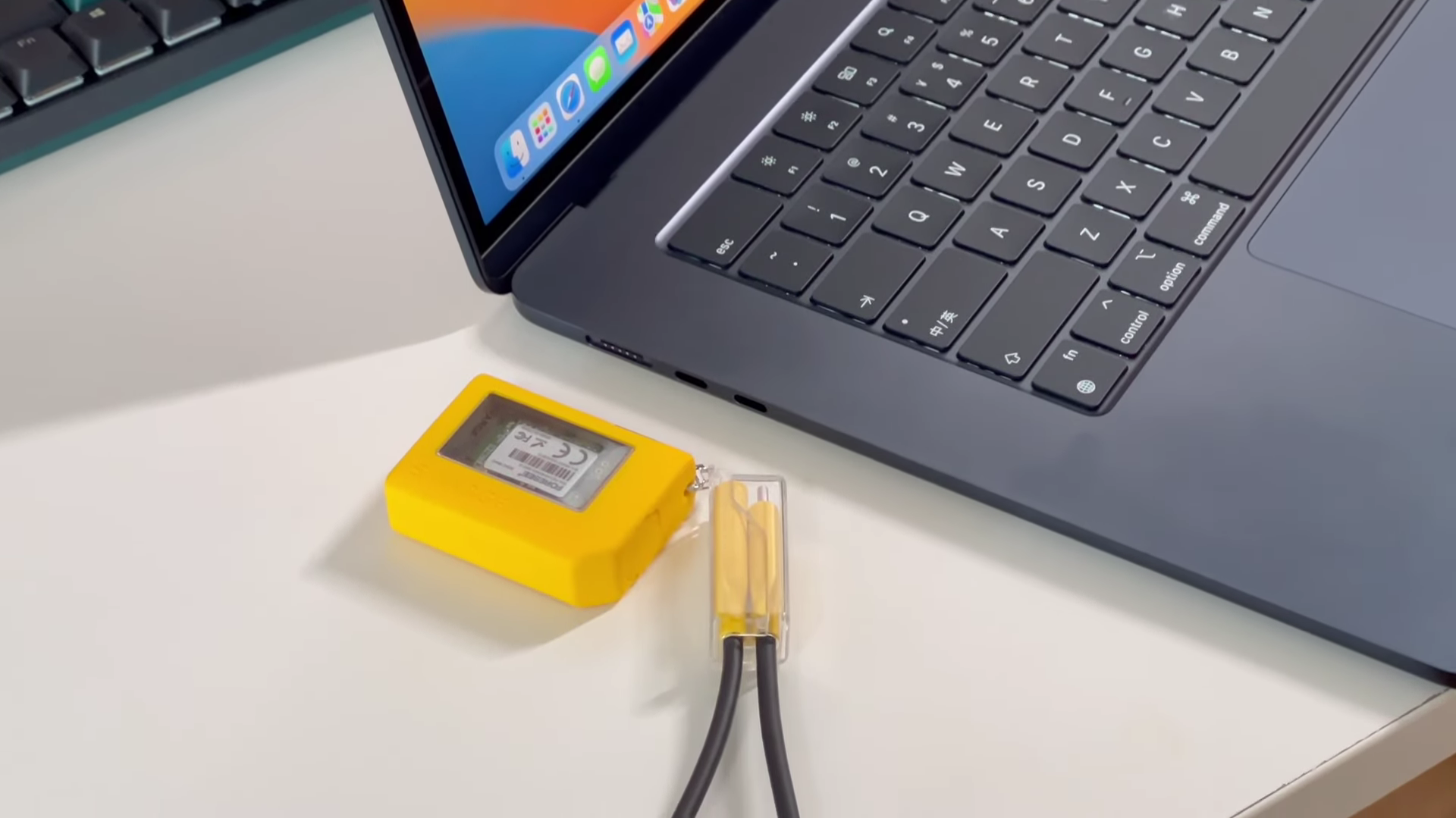 SHARGE Portable SSD Enclosure With Active Cooling Fan-Chargerlab