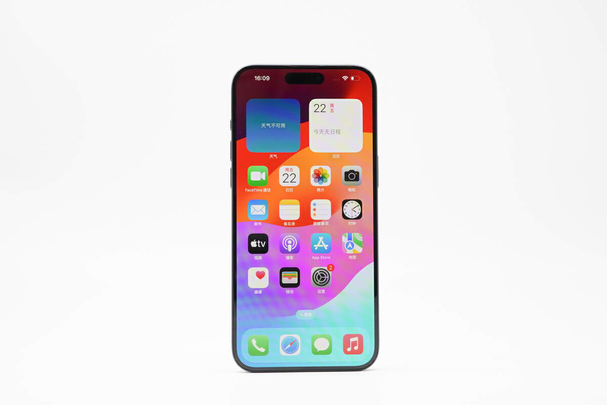 Using Your iPhone 15 Pro Max as a MacBook Webcam-Chargerlab