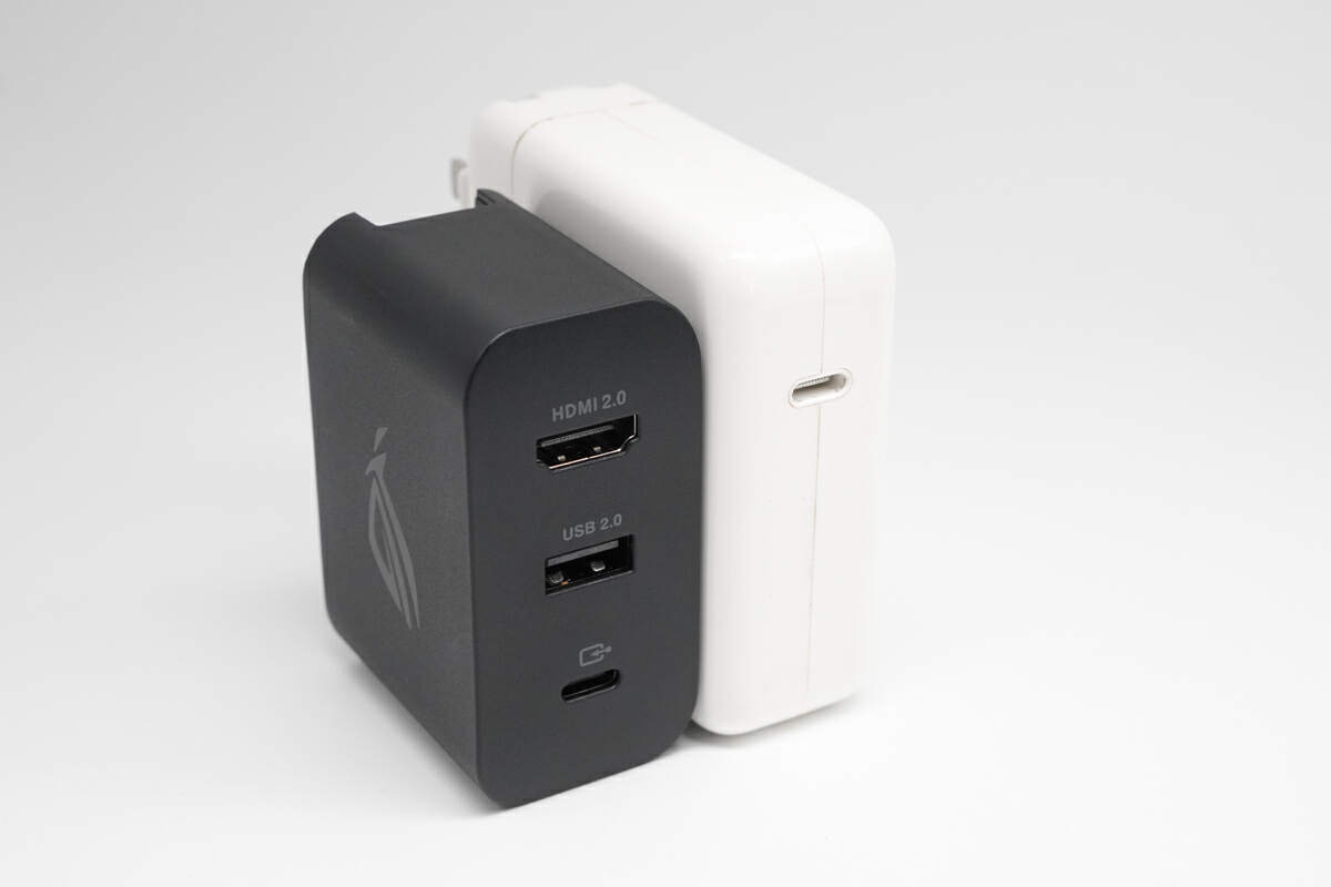 Charging Review of ASUS ROG 65W Gaming Charger Dock-Chargerlab