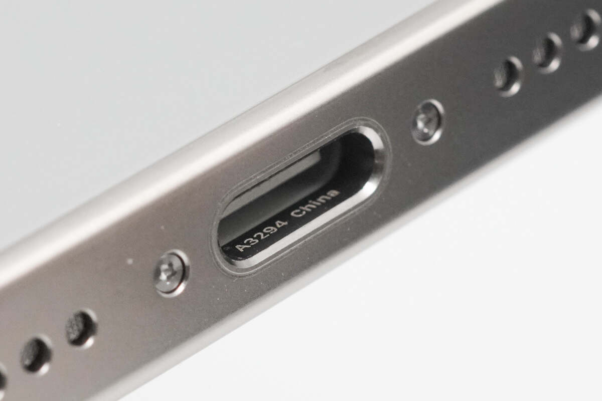 Comparative Test of iPhone 16 Pro with Apple Chargers at Different Power-Chargerlab