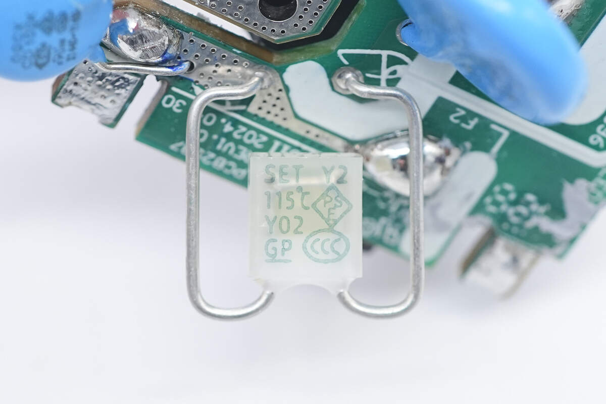Teardown of ANKER 253W GaN Power Adapter (A91B2-Adapter)-Chargerlab