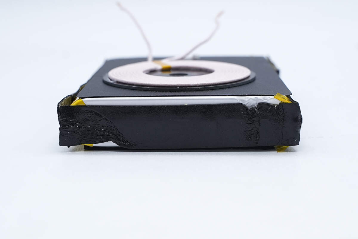 Teardown of CUKTECH 10000mAh Magnetic Power Bank (CP132ML)-Chargerlab