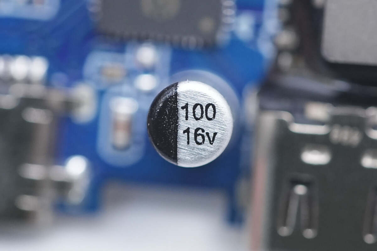 Teardown of CUKTECH 10000mAh Magnetic Power Bank (CP132ML)-Chargerlab