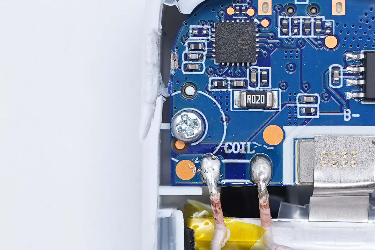 Teardown of CUKTECH 10000mAh Magnetic Power Bank (CP132ML)-Chargerlab