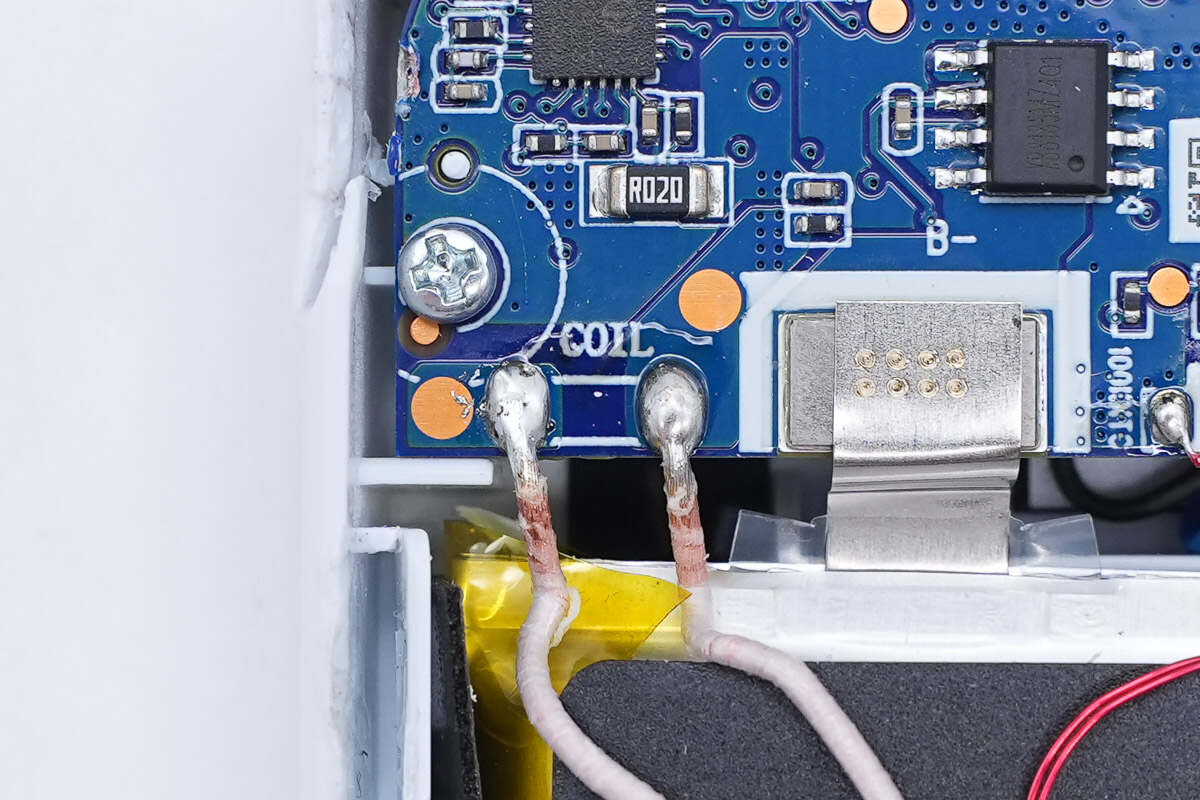 Teardown of CUKTECH 10000mAh Magnetic Power Bank (CP132ML)-Chargerlab