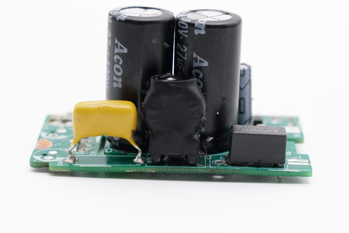 Teardown of Huawei Pura X Original 66W GaN Charger (HW-110600C05)-Chargerlab