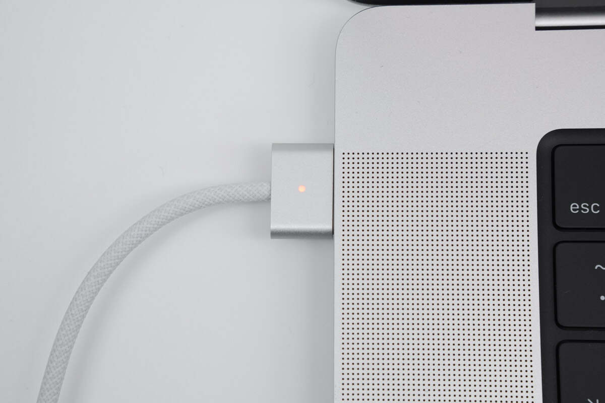 140W + 100Wh | Charging Review of MacBook Pro 16-inch M4 Pro-Chargerlab