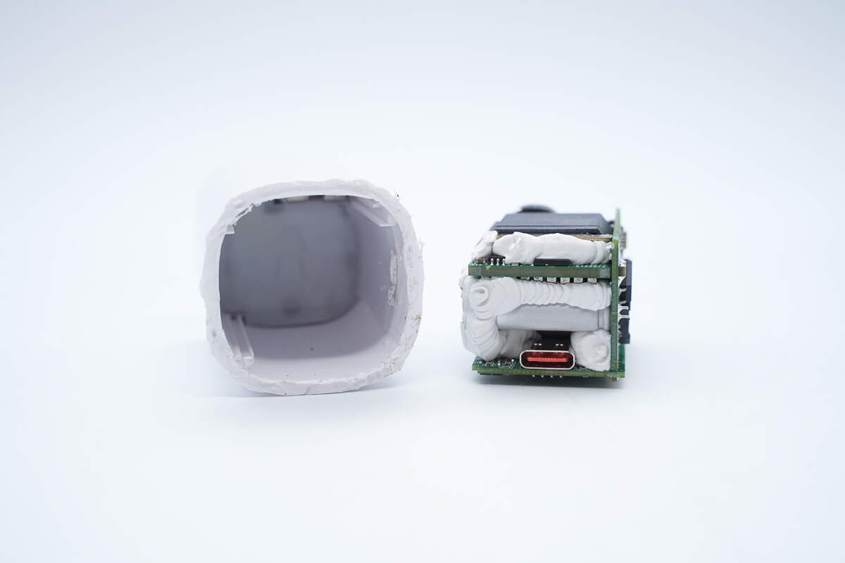 Teardown of Xiaomi 90W GaN Pudding Charger (MDY-18-EU)-Chargerlab