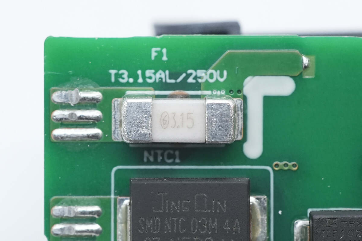 Teardown of Xiaomi 90W GaN Pudding Charger (MDY-18-EU)-Chargerlab