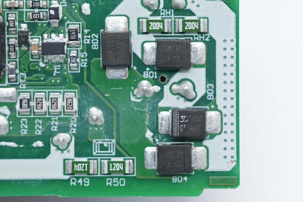 Teardown of vivo 90W FlashCharge GaN Charger (V9082L0E1-CN)-Chargerlab