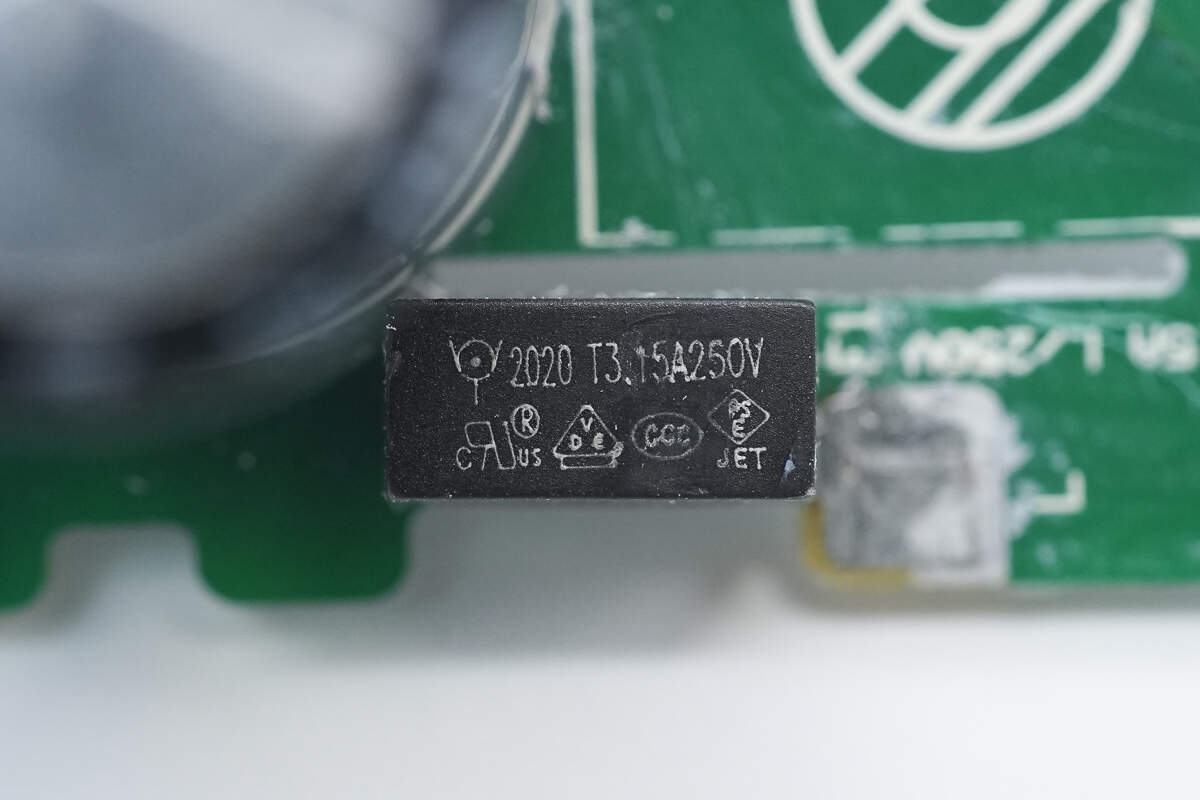 Teardown of Original 60W PD Charger of Nintendo Switch 2-Chargerlab