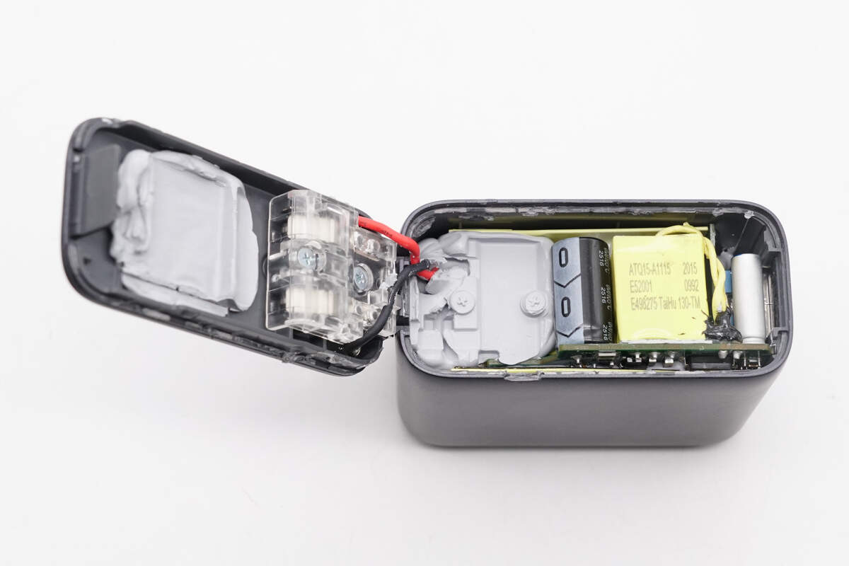 Teardown of Anker GaNPrime Lite 100W Charger (A121B)-Chargerlab