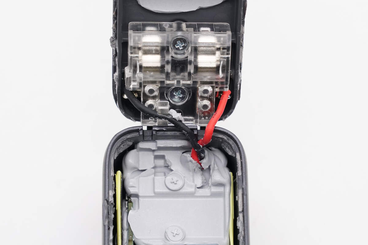 Teardown of Anker GaNPrime Lite 100W Charger (A121B)-Chargerlab