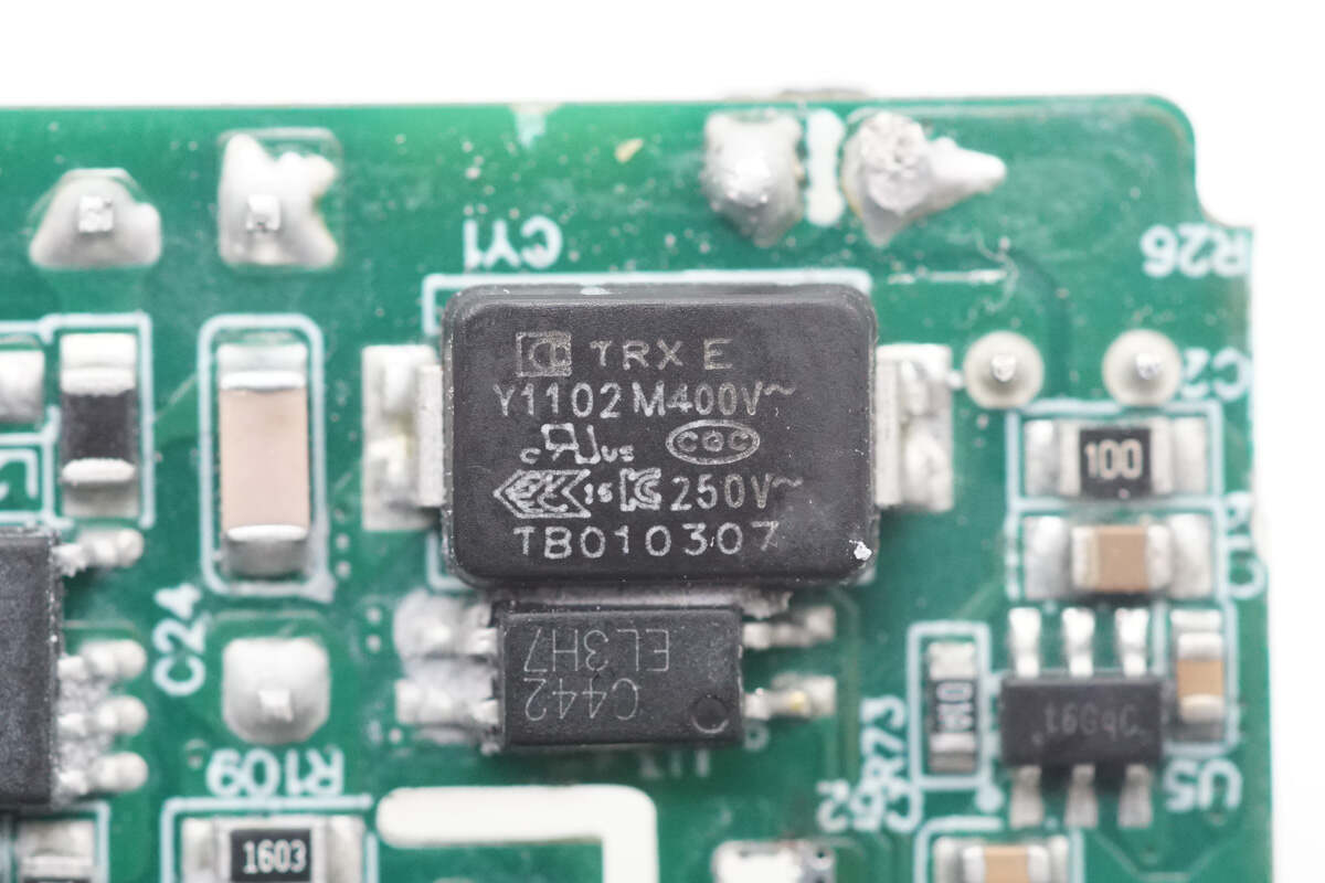 Teardown of Anker GaNPrime Lite 100W Charger (A121B)-Chargerlab