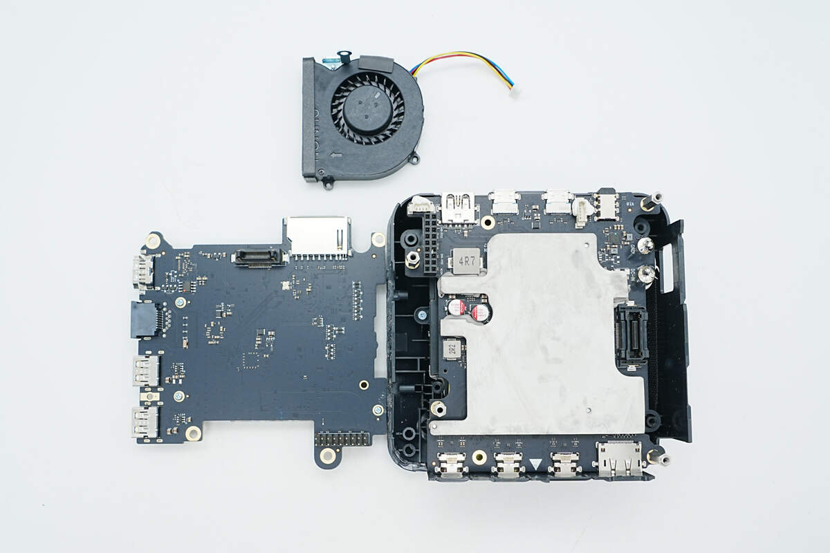 Teardown of Anker Prime Thunderbolt 5 Dock (14-in-1, 8K) (A83B5)-Chargerlab