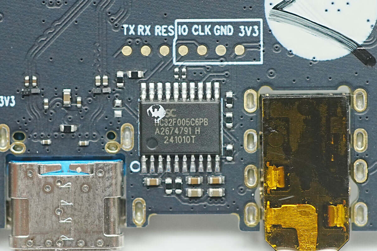 Teardown of Anker Prime Thunderbolt 5 Dock (14-in-1, 8K) (A83B5)-Chargerlab