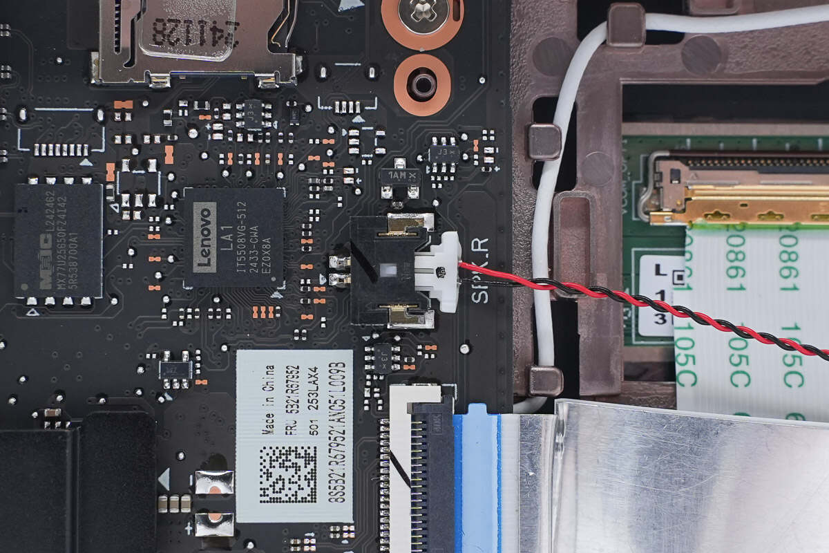 Teardown of Lenovo Legion Go S Gaming Console-Chargerlab