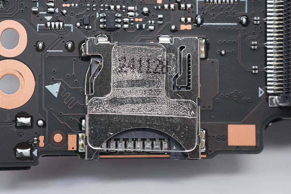 Teardown of Lenovo Legion Go S Gaming Console-Chargerlab