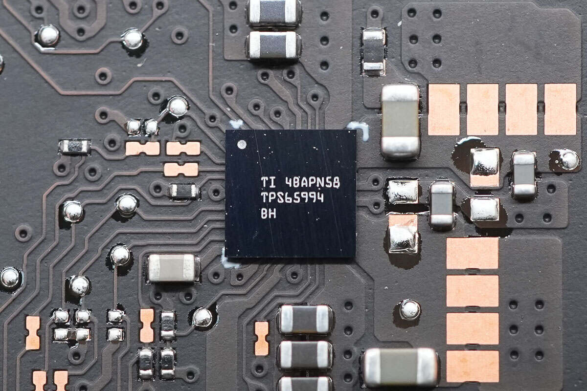 Teardown of Lenovo Legion Go S Gaming Console-Chargerlab