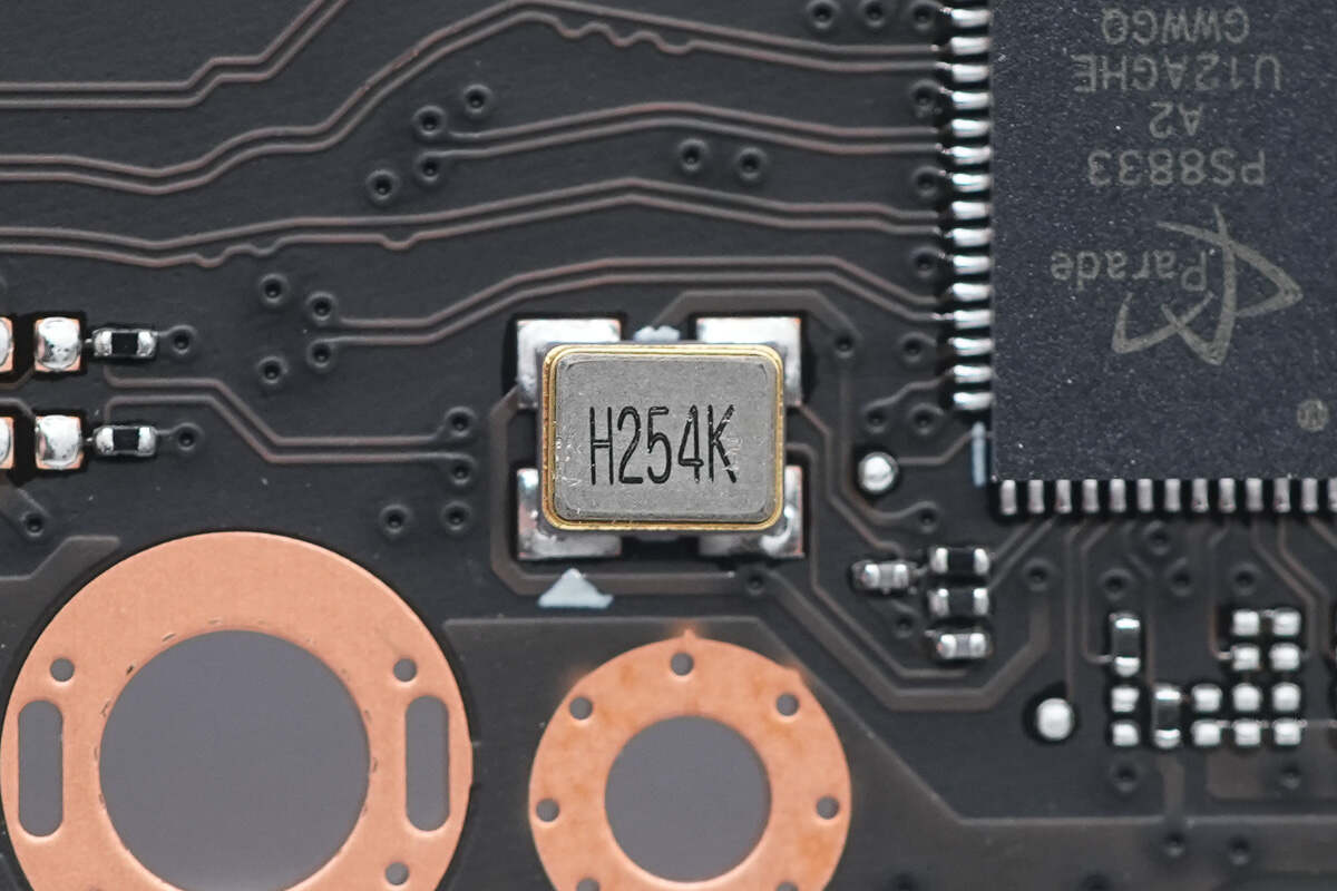 Teardown of Lenovo Legion Go S Gaming Console-Chargerlab