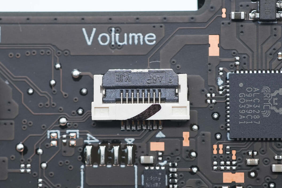 Teardown of Lenovo Legion Go S Gaming Console-Chargerlab