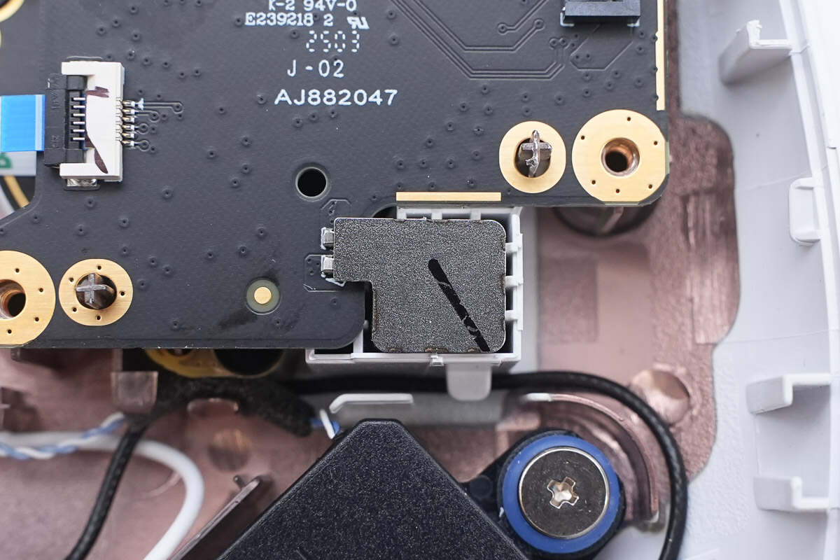 Teardown of Lenovo Legion Go S Gaming Console-Chargerlab