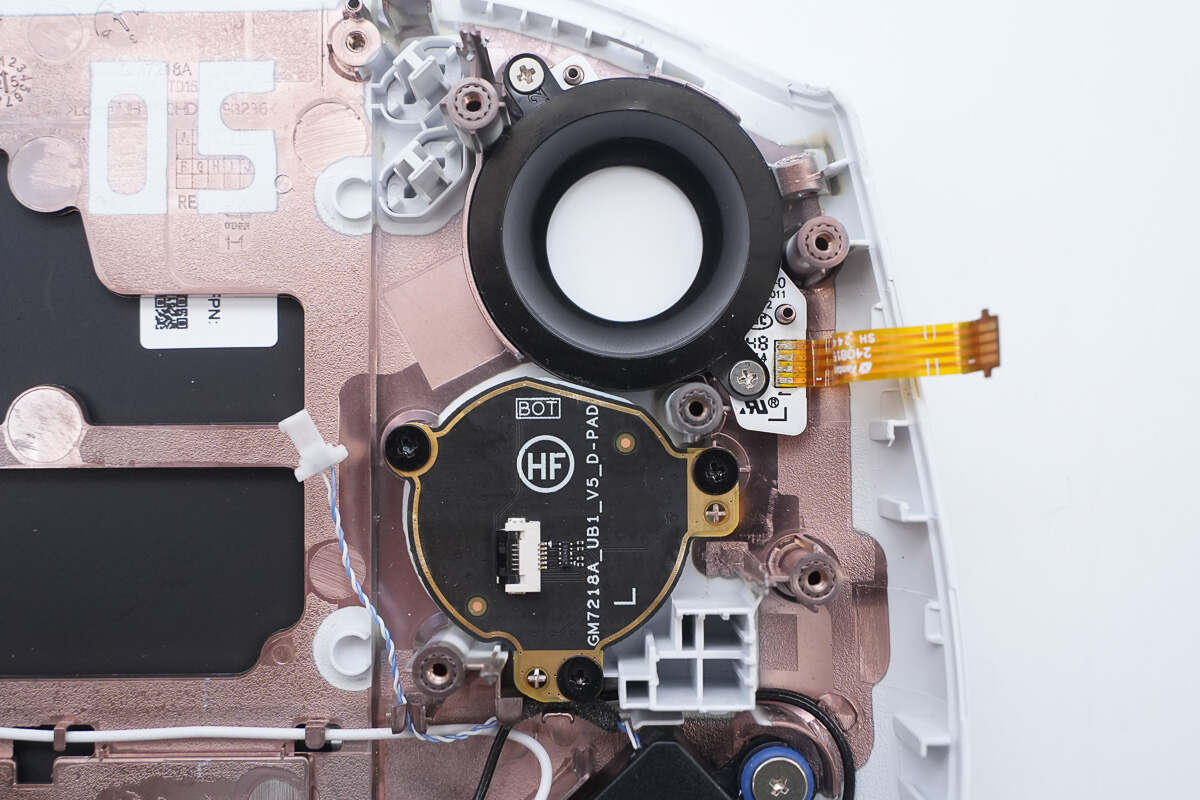 Teardown of Lenovo Legion Go S Gaming Console-Chargerlab