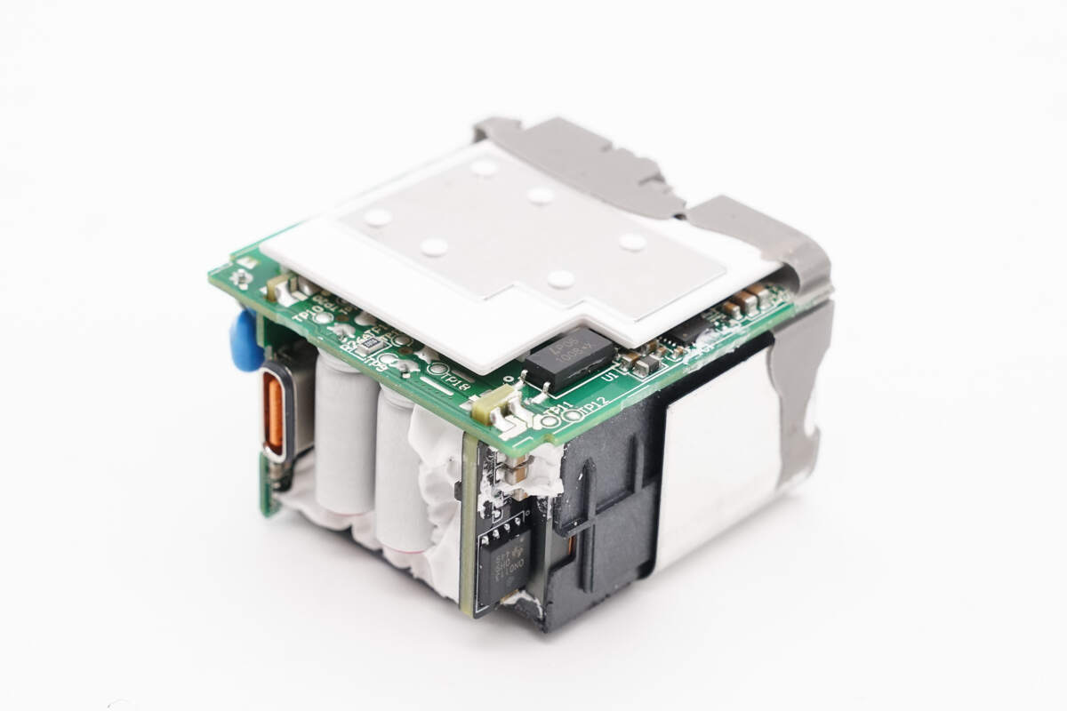 Teardown of Huawei 100W SuperCharge GaN Charger (HW-200500C03)-Chargerlab