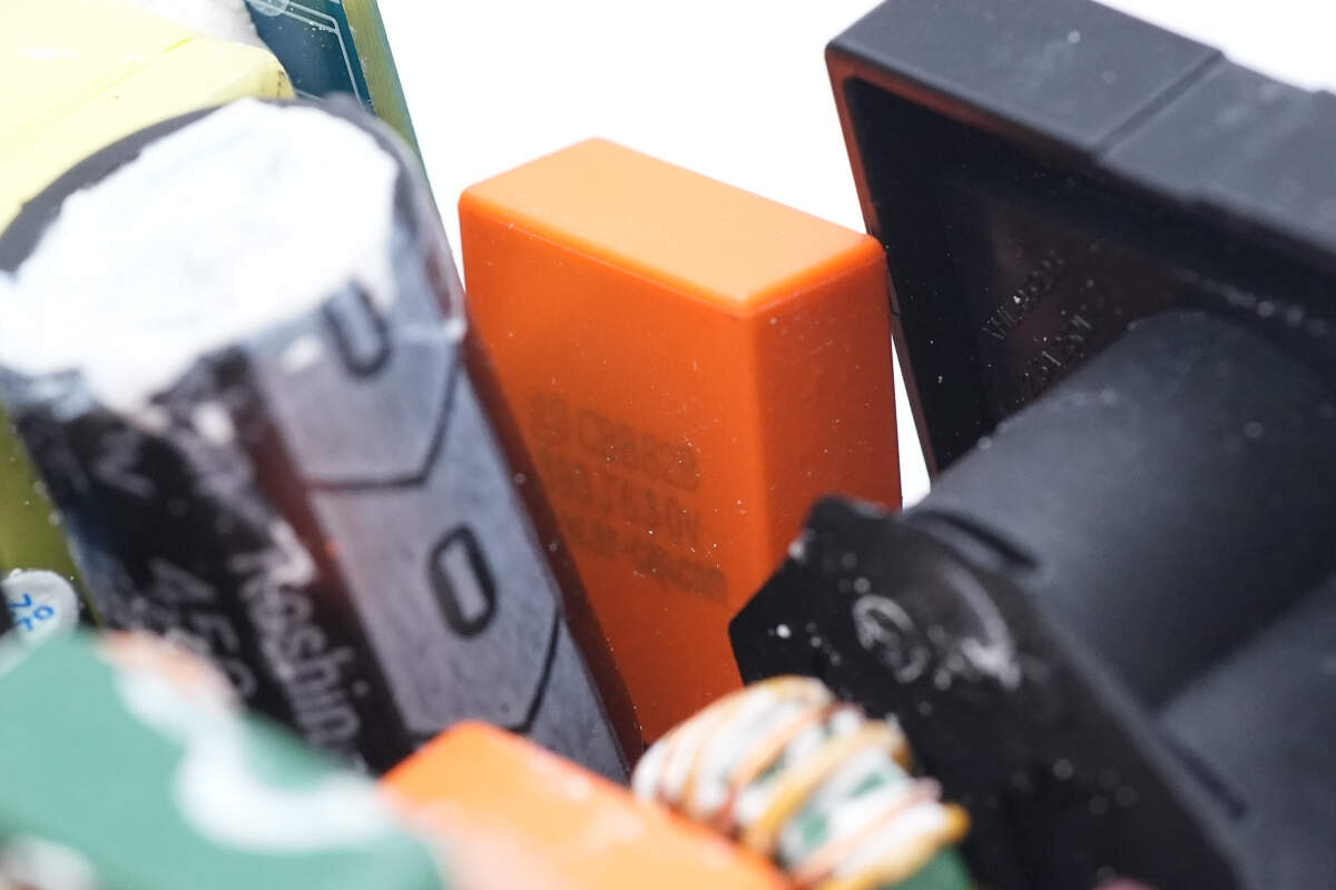 Teardown of CUKTECH 30 Charging Station Ultra (TA3005U)-Chargerlab