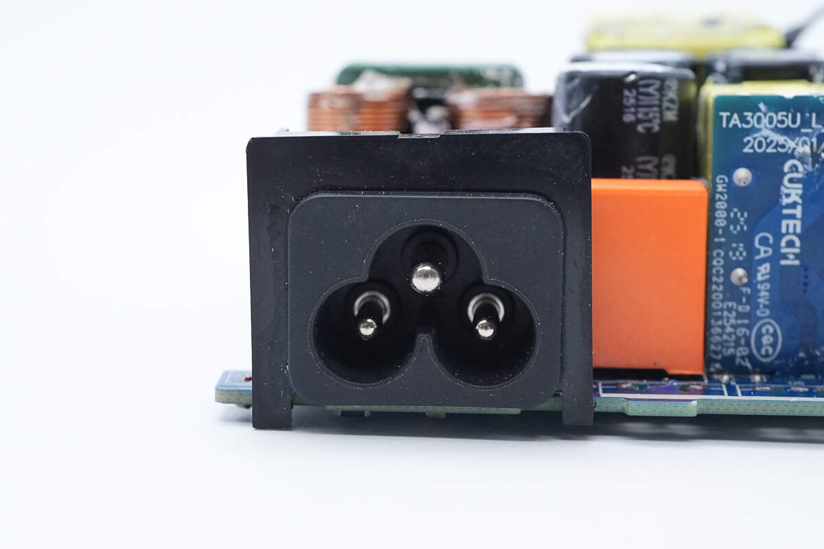Teardown of CUKTECH 30 Charging Station Ultra (TA3005U)-Chargerlab