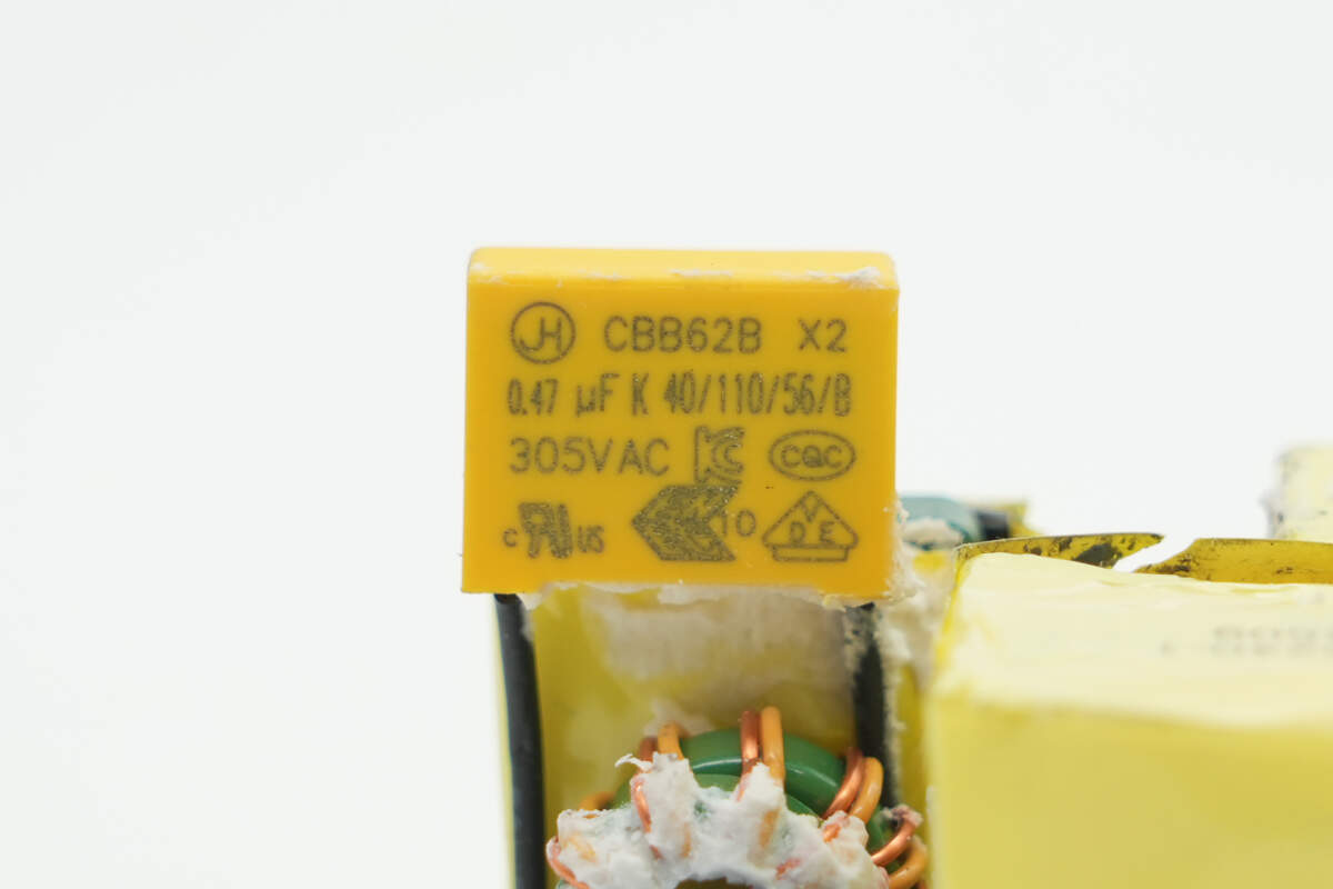 Teardown of DJI Original 240W Power Adapter for Mavic 4 Pro (CDX341-240)-Chargerlab
