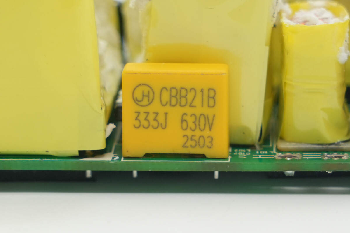 Teardown of DJI Original 240W Power Adapter for Mavic 4 Pro (CDX341-240)-Chargerlab