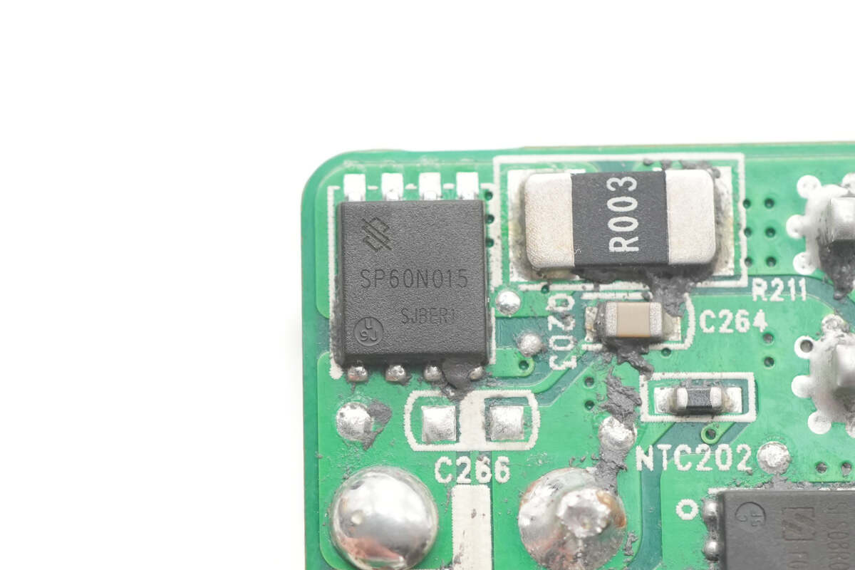 Teardown of DJI Original 240W Power Adapter for Mavic 4 Pro (CDX341-240)-Chargerlab