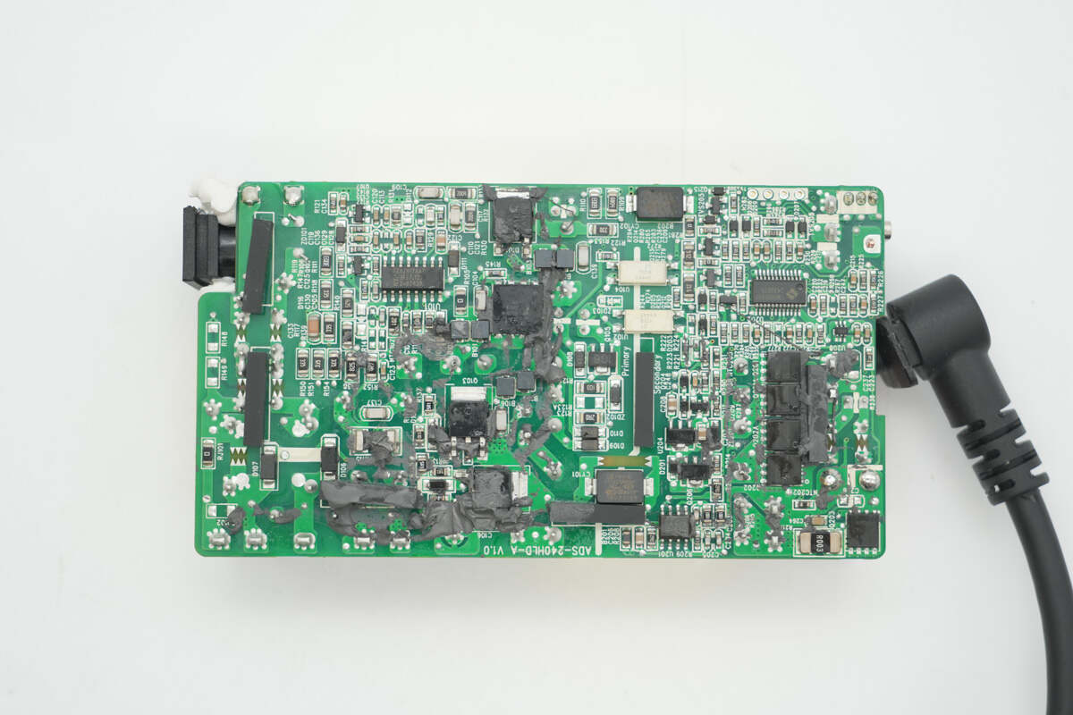 Teardown of DJI Original 240W Power Adapter for Mavic 4 Pro (CDX341-240)-Chargerlab