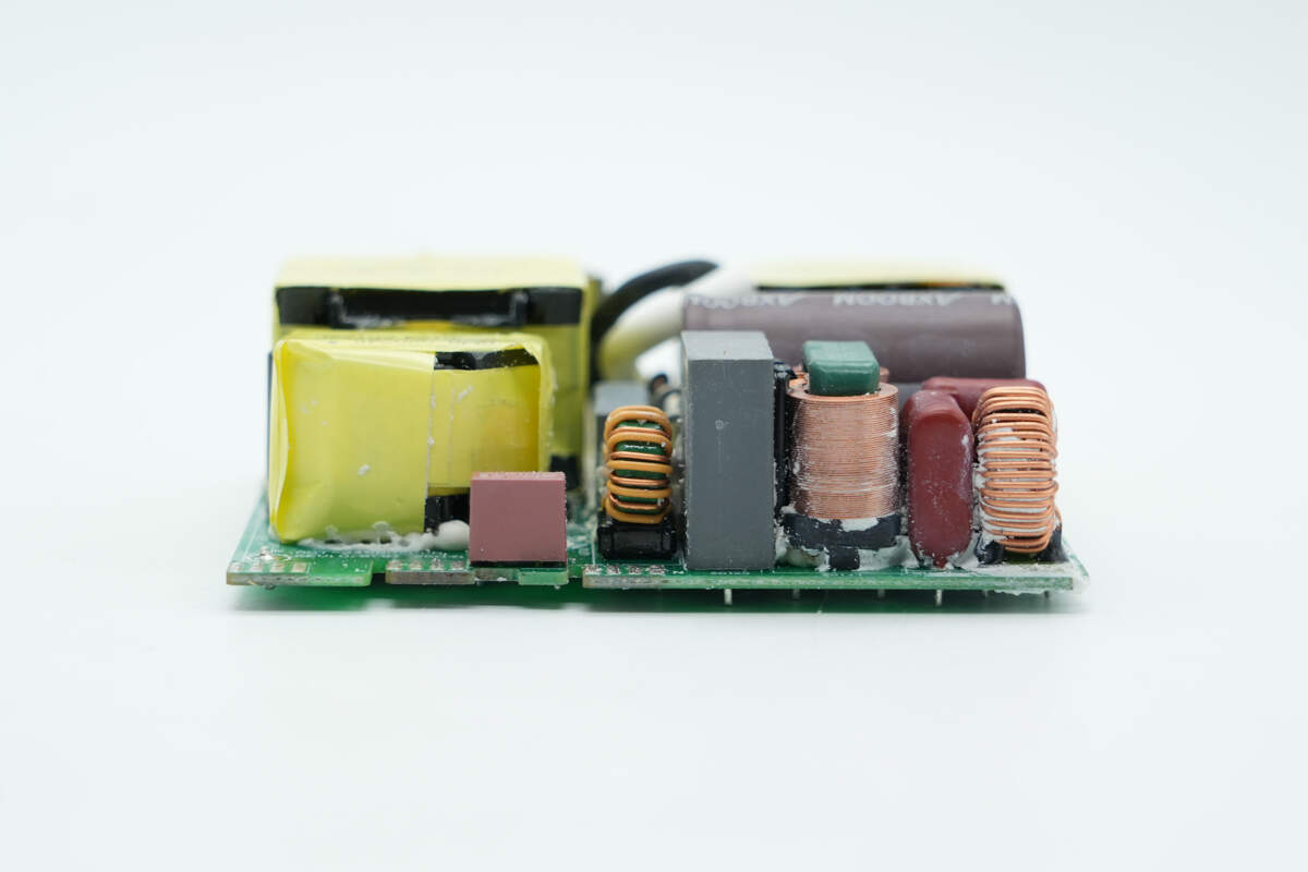Teardown of Lenovo Legion 245W GaN Adapter (LA245)-Chargerlab