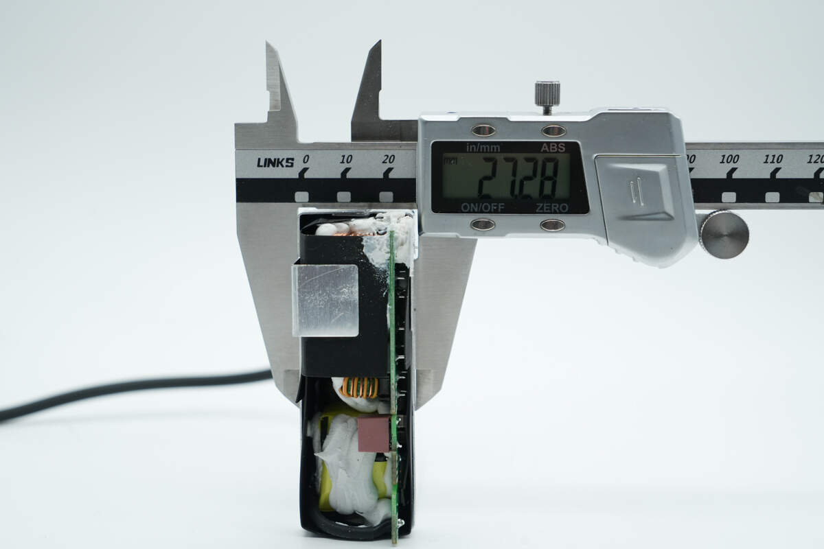 Teardown of Lenovo Legion 245W GaN Adapter (LA245)-Chargerlab