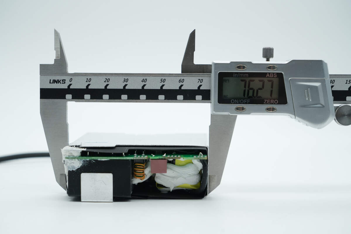 Teardown of Lenovo Legion 245W GaN Adapter (LA245)-Chargerlab