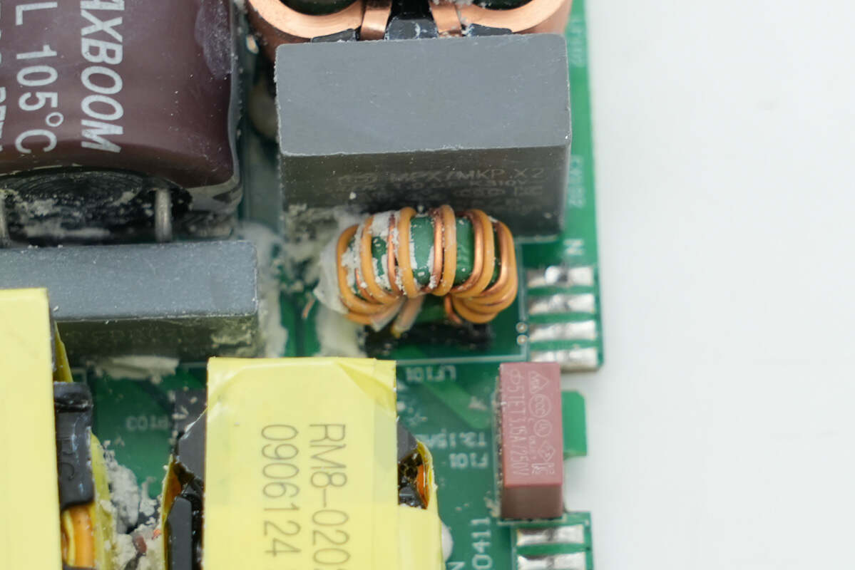 Teardown of Lenovo Legion 245W GaN Adapter (LA245)-Chargerlab