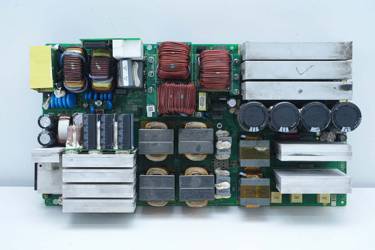 Teardown of MEGMEET MR750‑20V 15 kW DC Charging Module-Chargerlab