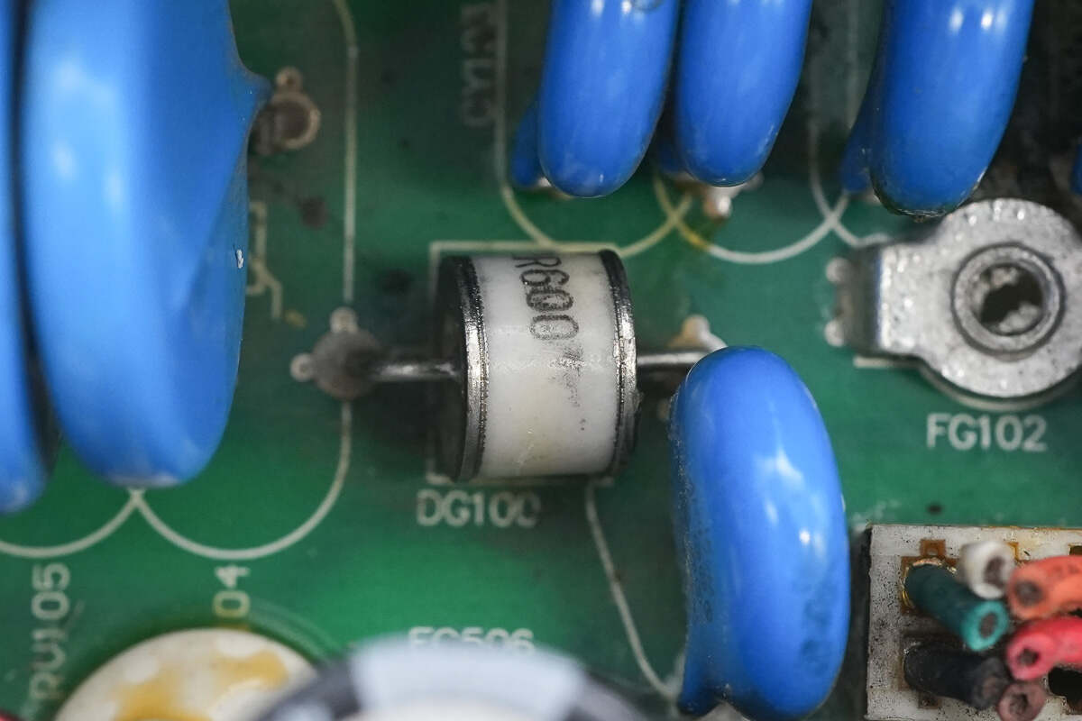 Teardown of MEGMEET MR750‑20V 15 kW DC Charging Module-Chargerlab