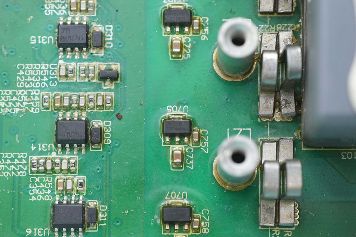 Teardown of MEGMEET MR750‑20V 15 kW DC Charging Module-Chargerlab