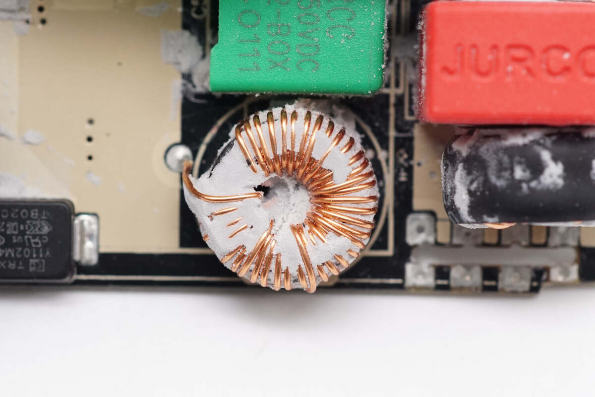 Teardown of SHARGE Pixel 140 GaN Charger (S2)-Chargerlab
