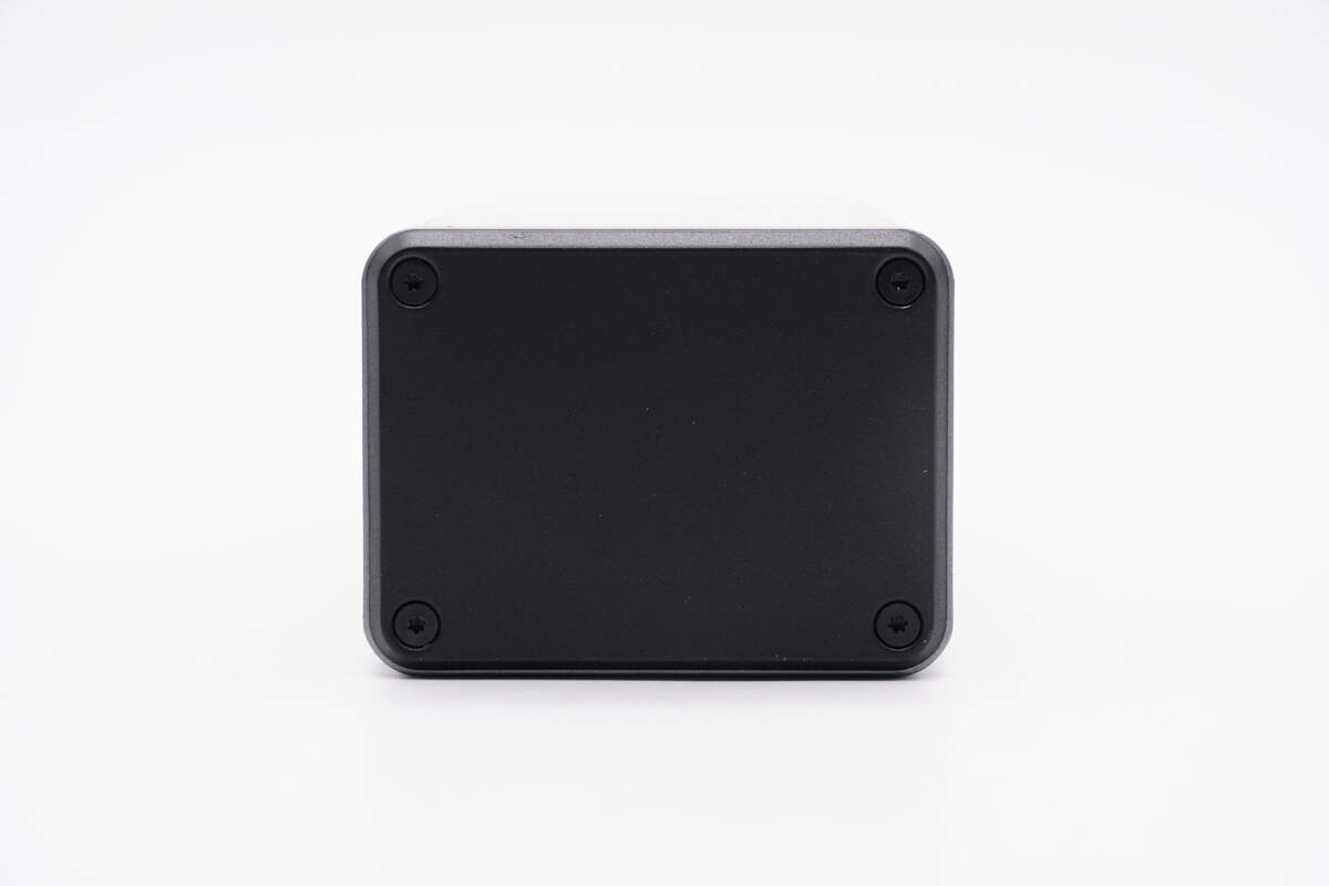 Teardown of Lenovo thinkplus FLUXO 140W 20000mAh Power Bank (SLPB-20140)-Chargerlab